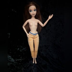 My Scene Chelsea Chillin Out Doll - Articulated Mattel Y2K Fashion Doll